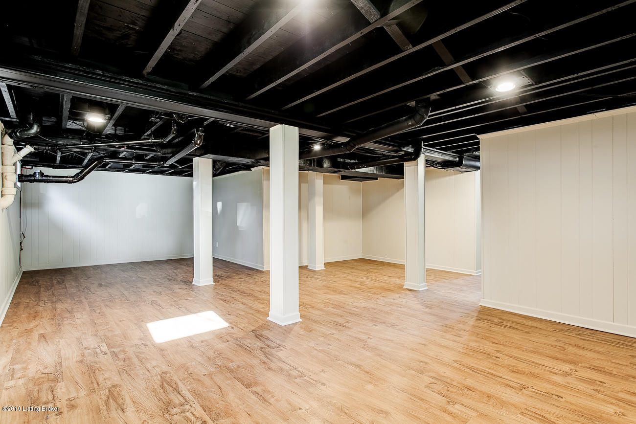 4030 Alton Road Louisville, KY 40207 - Photo 23 of 32 4030 Alton Rd-27