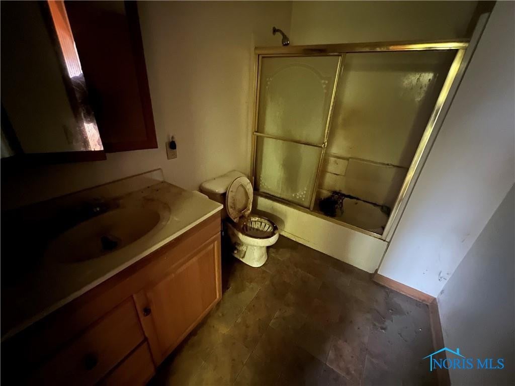 5859 Willacker Road Oregon, OH 43616 - Photo 11 of 13 Gallery Image 11