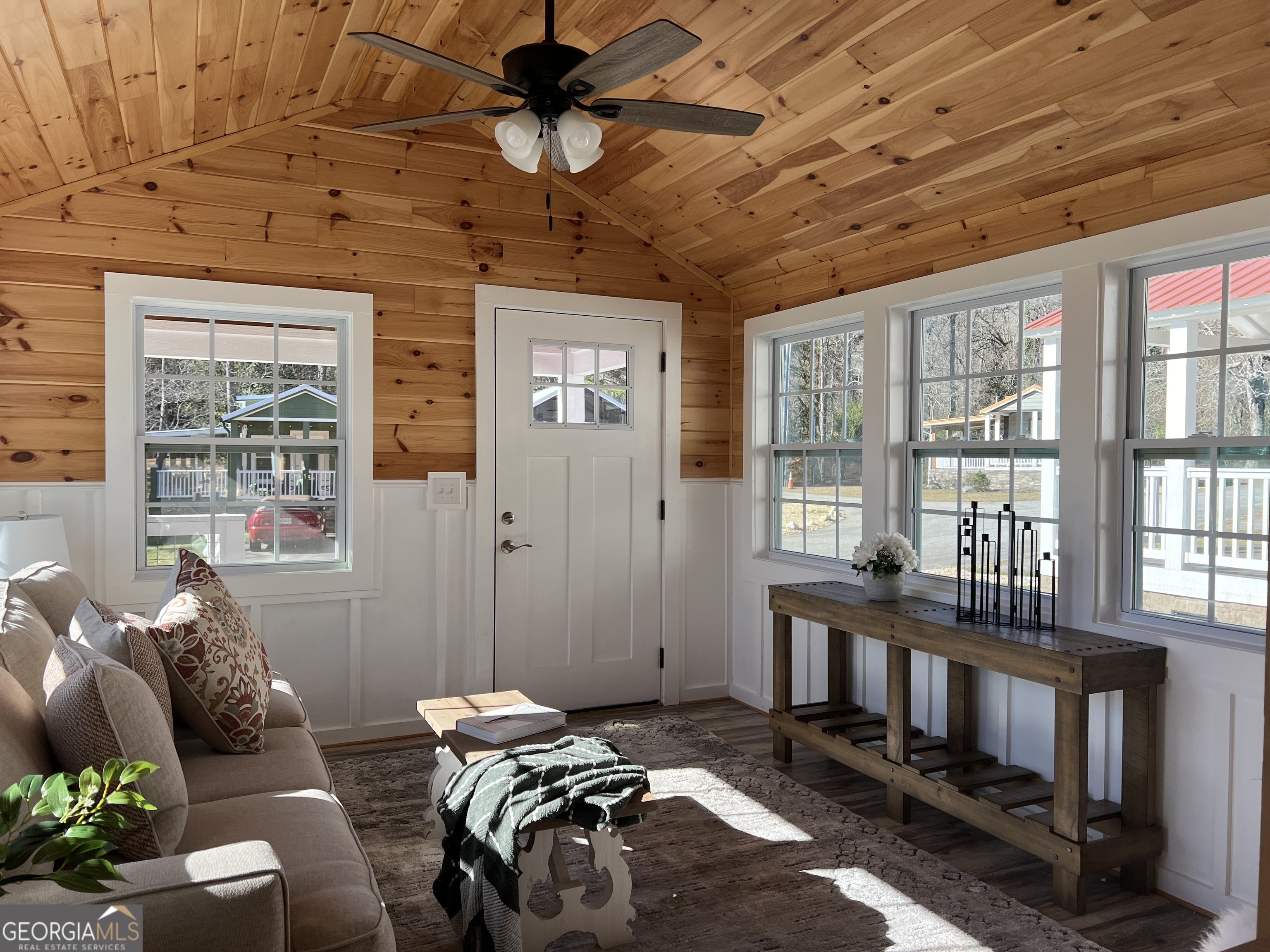 4960 Laurel Lodge Road, Unit 41 Clarkesville, GA 30523 - Photo 32 of 46 a bed room with furniture and a window