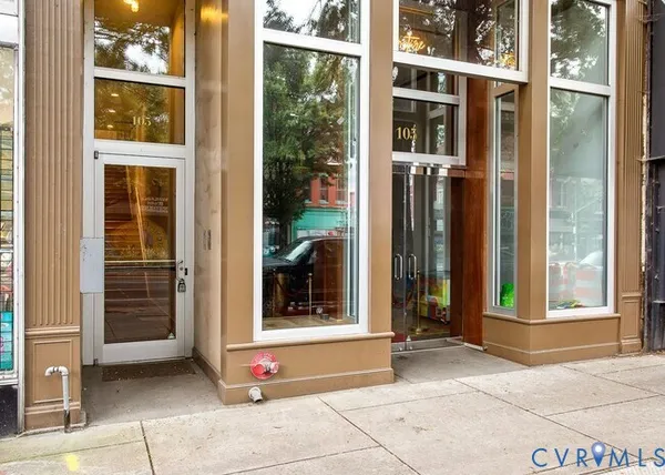 $2,950 | 105 East Broad Street, Unit 2B, Richmond, VA 23219