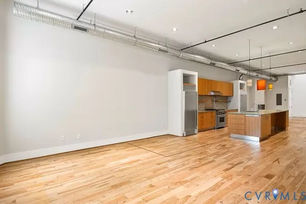 $2,950 | 105 East Broad Street, Unit 2B, Richmond, VA 23219