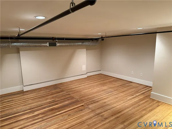 $2,950 | 105 East Broad Street, Unit 2B, Richmond, VA 23219