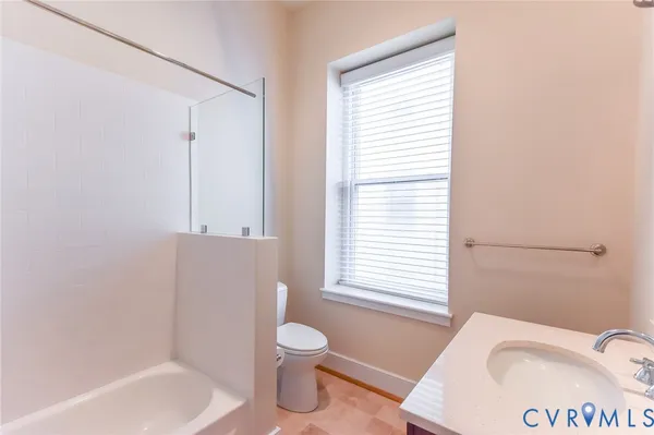 $2,950 | 105 East Broad Street, Unit 2B, Richmond, VA 23219