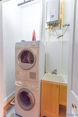 $2,950 | 105 East Broad Street, Unit 2B, Richmond, VA 23219