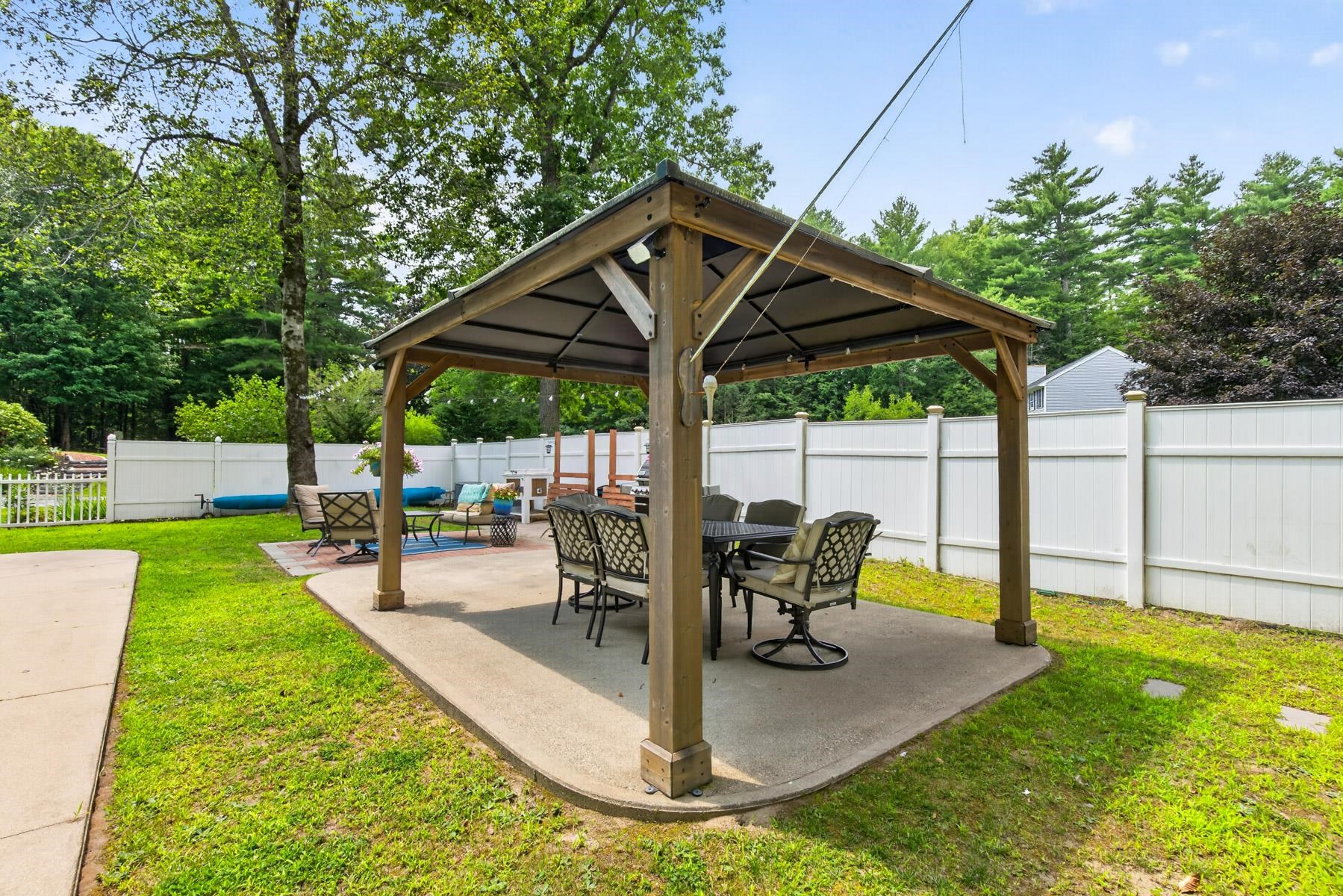 2 Chapman Way Exeter, NH 03833 - Photo 40 of 48 Gallery Image 40