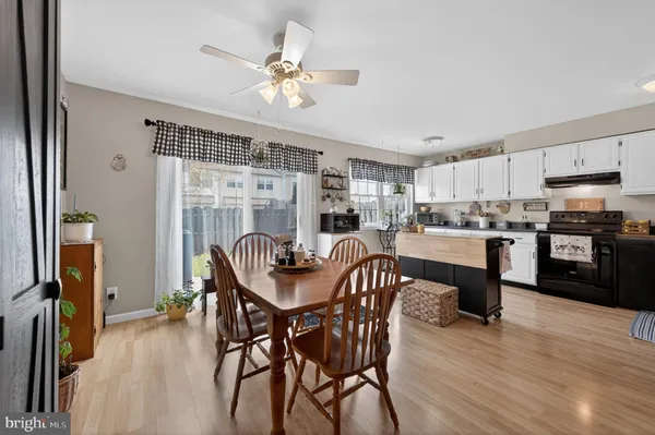$304,900 | 112 Washington Court, Quakertown, PA 18951