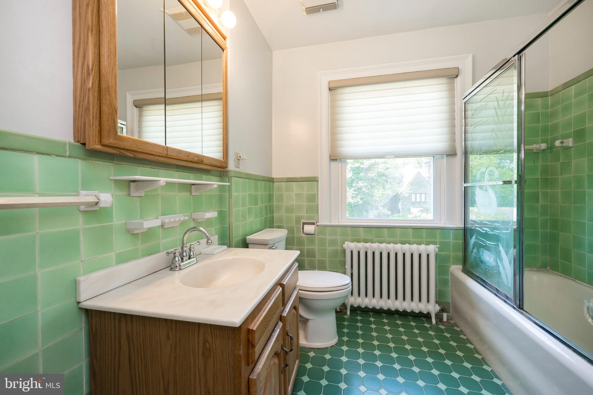 539 Beverly Boulevard Upper Darby, PA 19082 - Photo 29 of 33