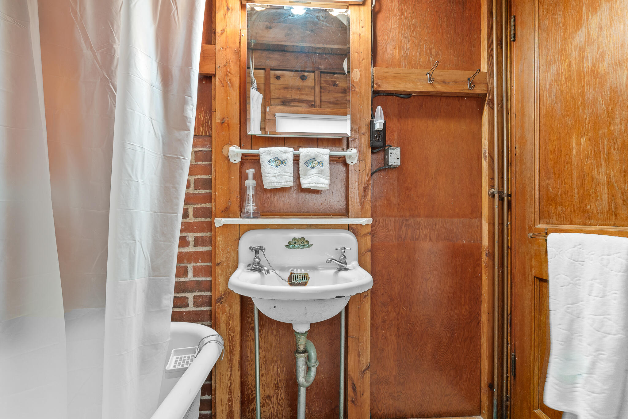 331 Ocean Avenue Wells, ME 04090 - Photo 13 of 57 111 Barefoot Cottage Road-13