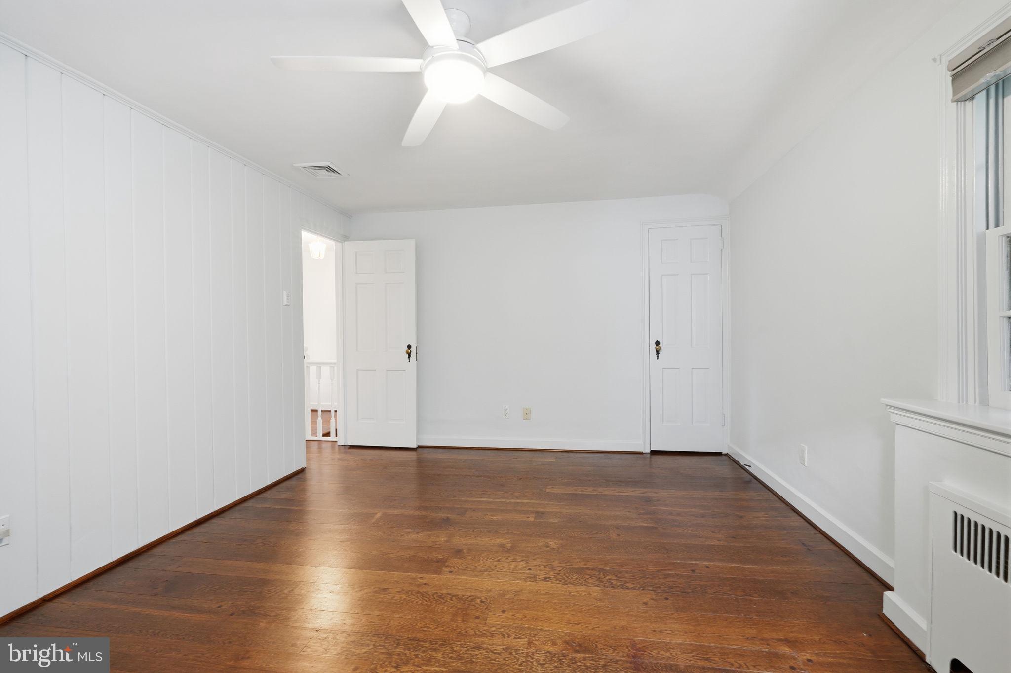 404 Old Farm Road Wyncote, PA 19095 - Photo 22 of 41 Bright and airy space awaits you.