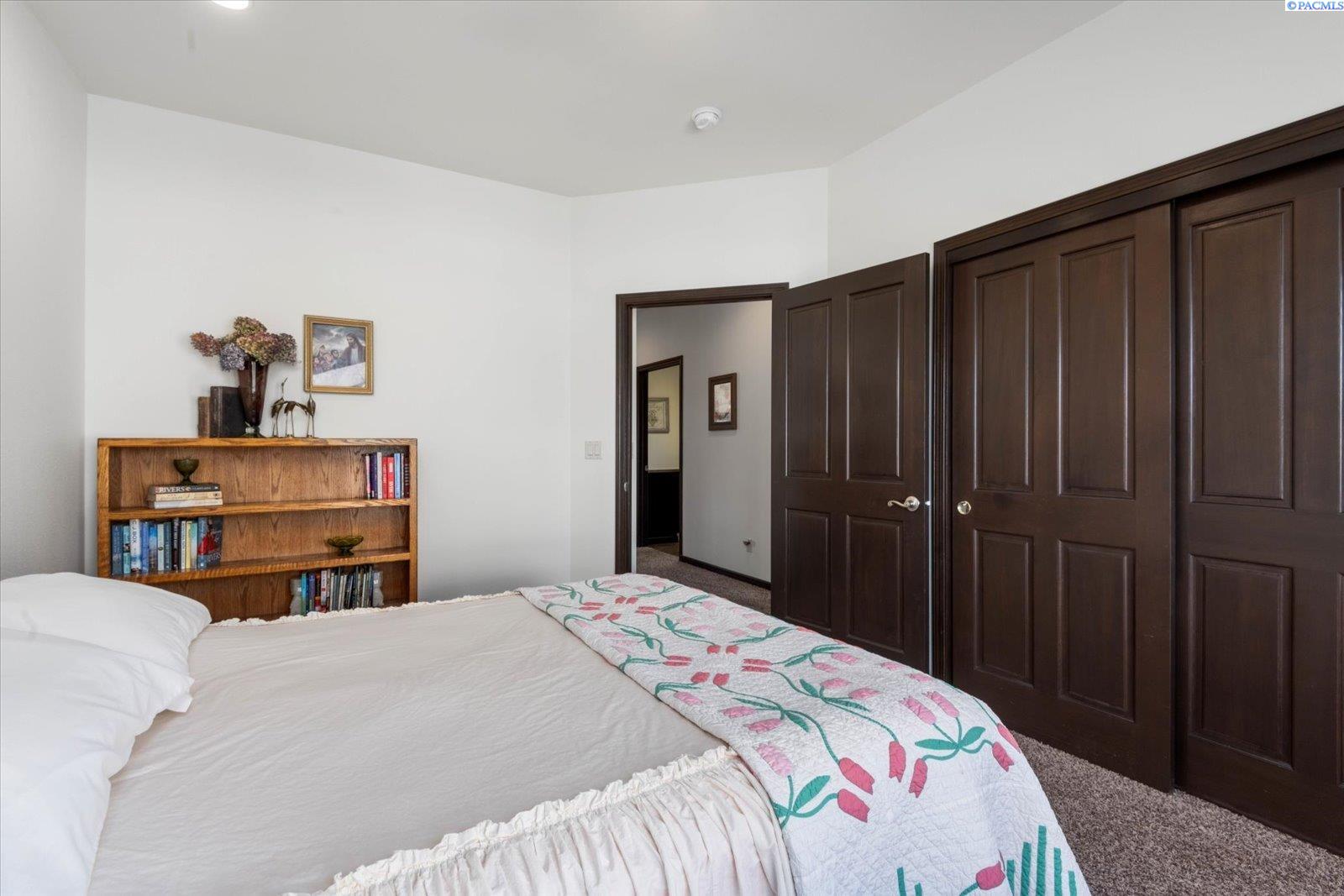 17538 South Fairview Loop Kennewick, WA 99338 - Photo 23 of 47 Gallery Image 23