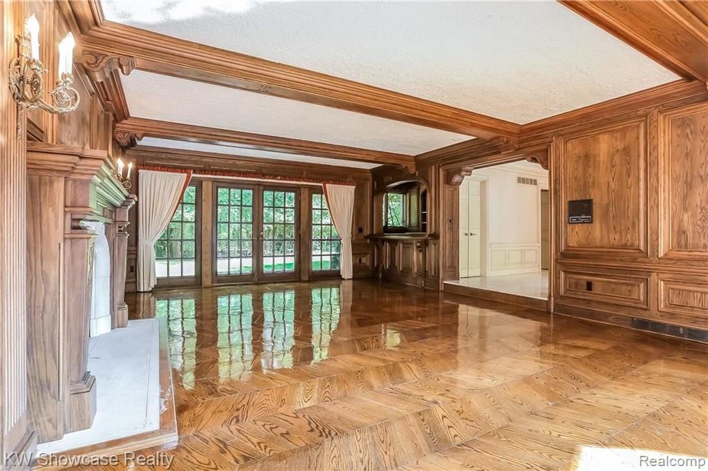 1900 East Valley Road Bloomfield Hills, MI 48304 - Photo 20 of 68