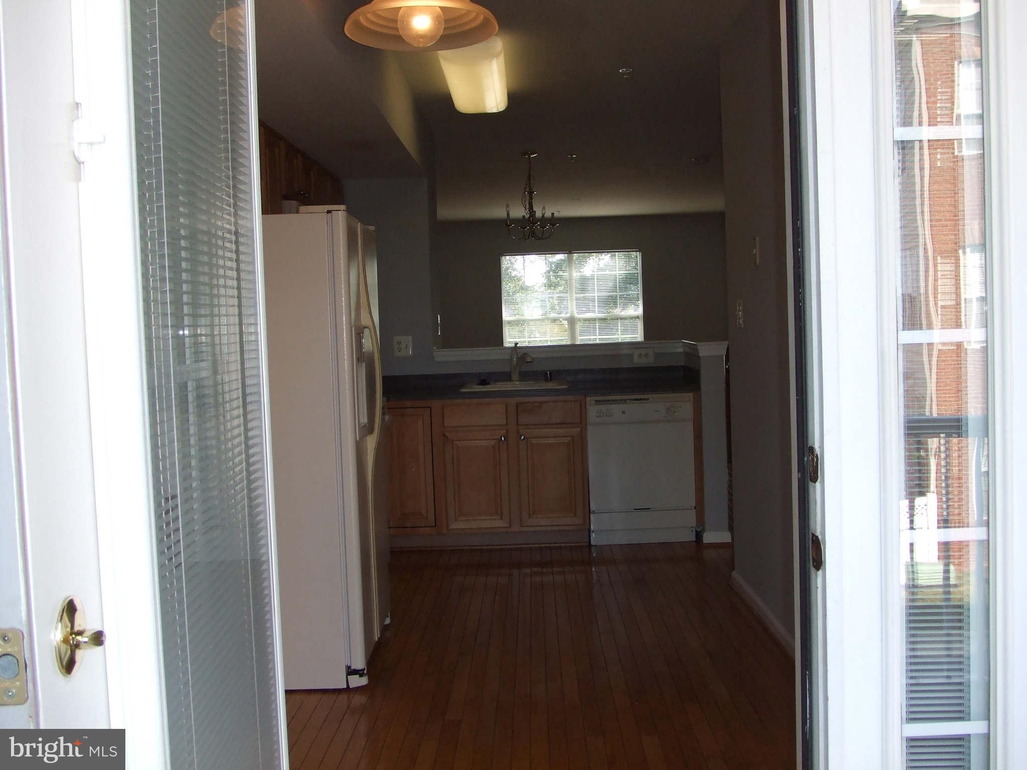 12989 Middlebrook Road, Unit A Germantown, MD 20874 - Photo 6 of 23 Kitchen