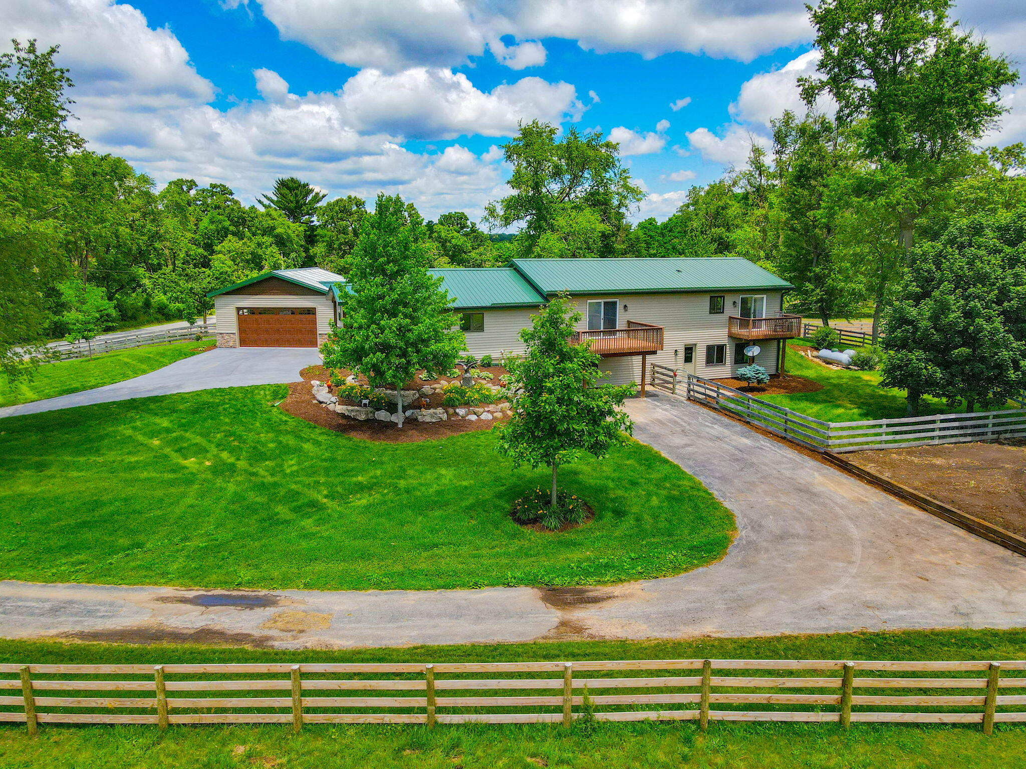 N158 Tamarack Road Eagle, WI 53119 - Photo 6 of 87 194-web-or-mls-IMG-2138
