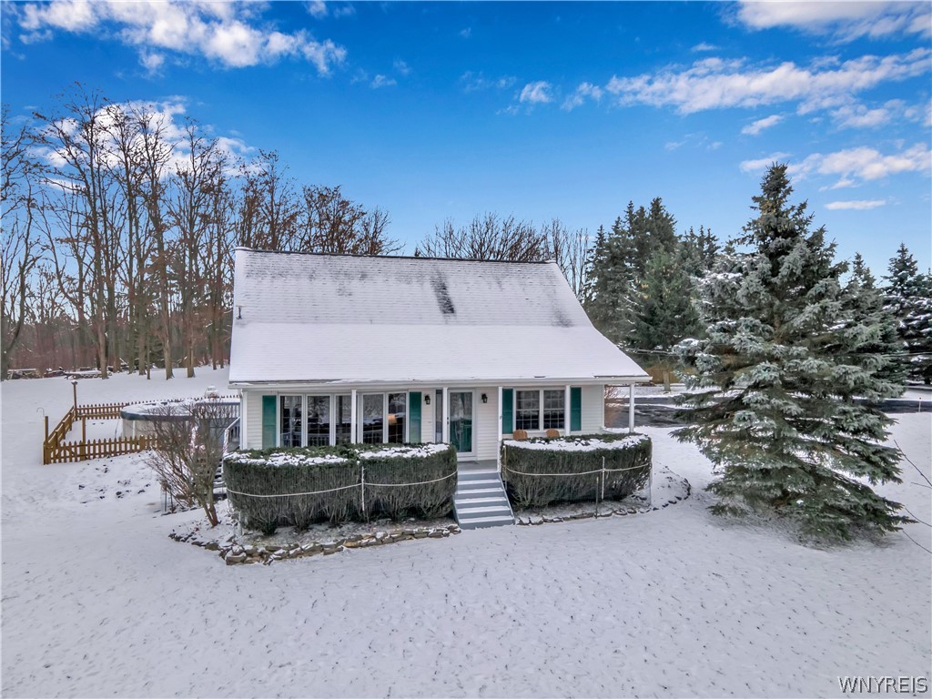9533 Ridge Road Darien, NY 14036 - Photo 1 of 1