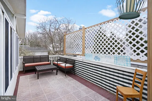 $445,000 | 18 Dryden Drive, Burlington, NJ 08016