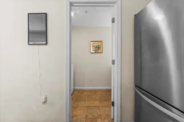 $375,000 | 5 Lynn Drive, Merrimack, NH 03054