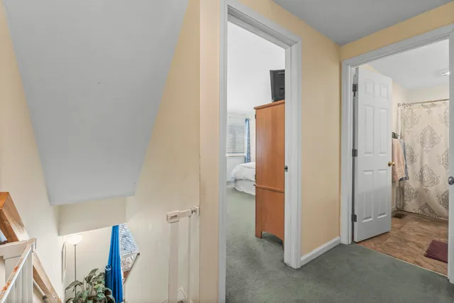 $375,000 | 5 Lynn Drive, Merrimack, NH 03054