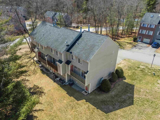 $375,000 | 5 Lynn Drive, Merrimack, NH 03054