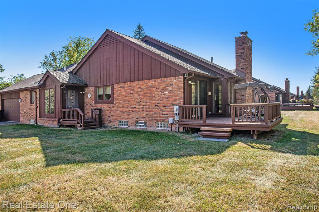 36508 Valley Ridge Drive Farmington Hills, MI 48331 - Photo 25 of 29