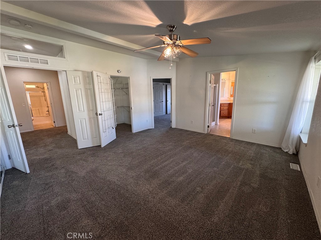 26362 Community Boulevard Barstow, CA 92311 - Photo 23 of 34 Primary bedroom