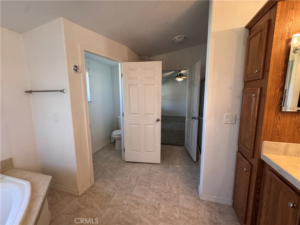 26362 Community Boulevard Barstow, CA 92311 - Photo 27 of 34