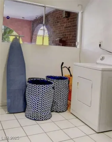 $4,950 | 6880 Edna Avenue, Las Vegas, NV 89146