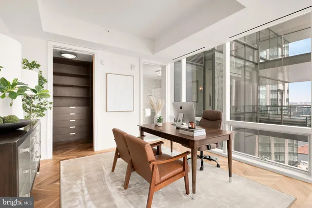 $819,900 | 300 International Drive, Unit 2308, Baltimore, MD 21202