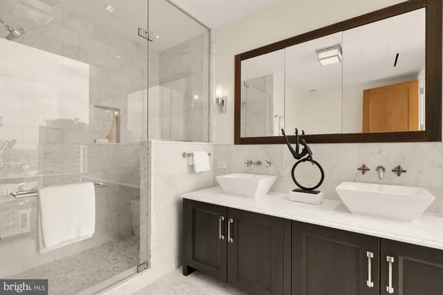 $819,900 | 300 International Drive, Unit 2308, Baltimore, MD 21202