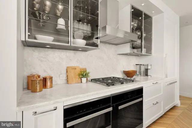 $819,900 | 300 International Drive, Unit 2308, Baltimore, MD 21202