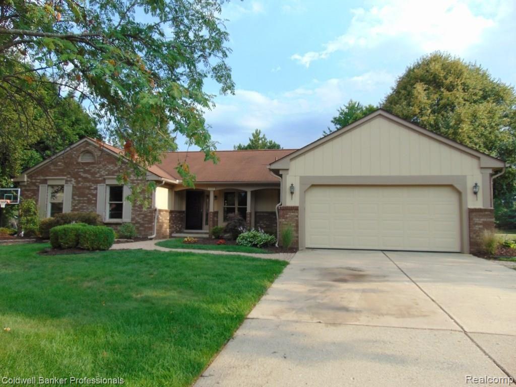 21237 Parklane Road Farmington Hills, MI 48335 - Photo 52 of 56