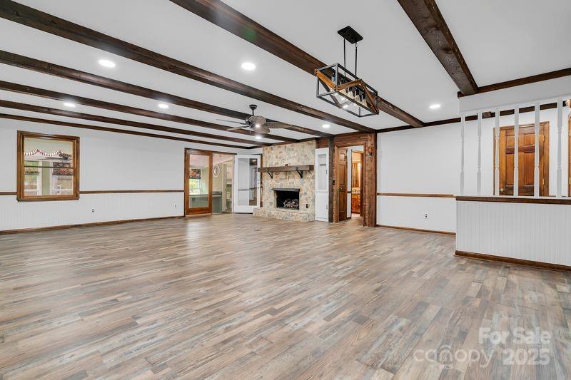 268 State Rd S-42-4322 Chesnee, SC 29323 - Photo 5 of 44 a view of an empty room