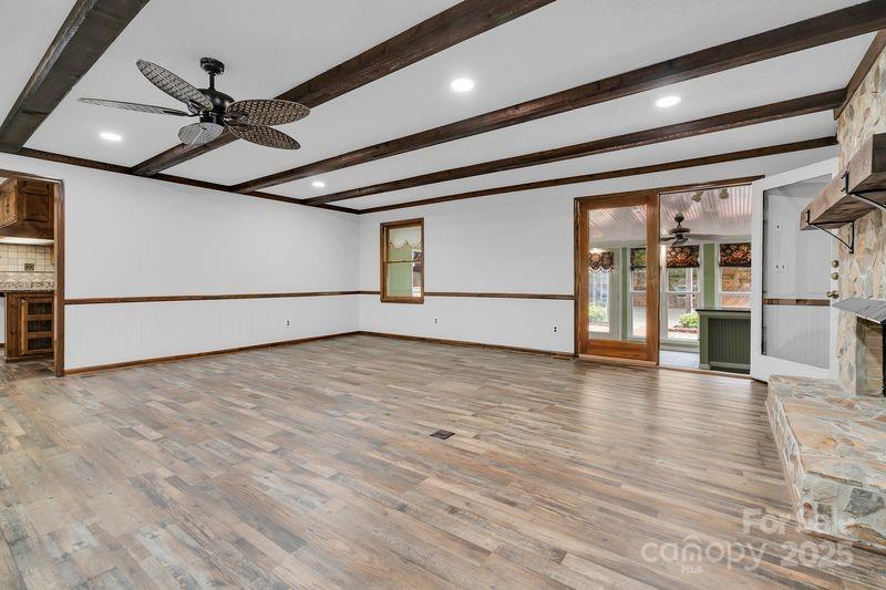 268 State Rd S-42-4322 Chesnee, SC 29323 - Photo 7 of 44 a view of an empty room