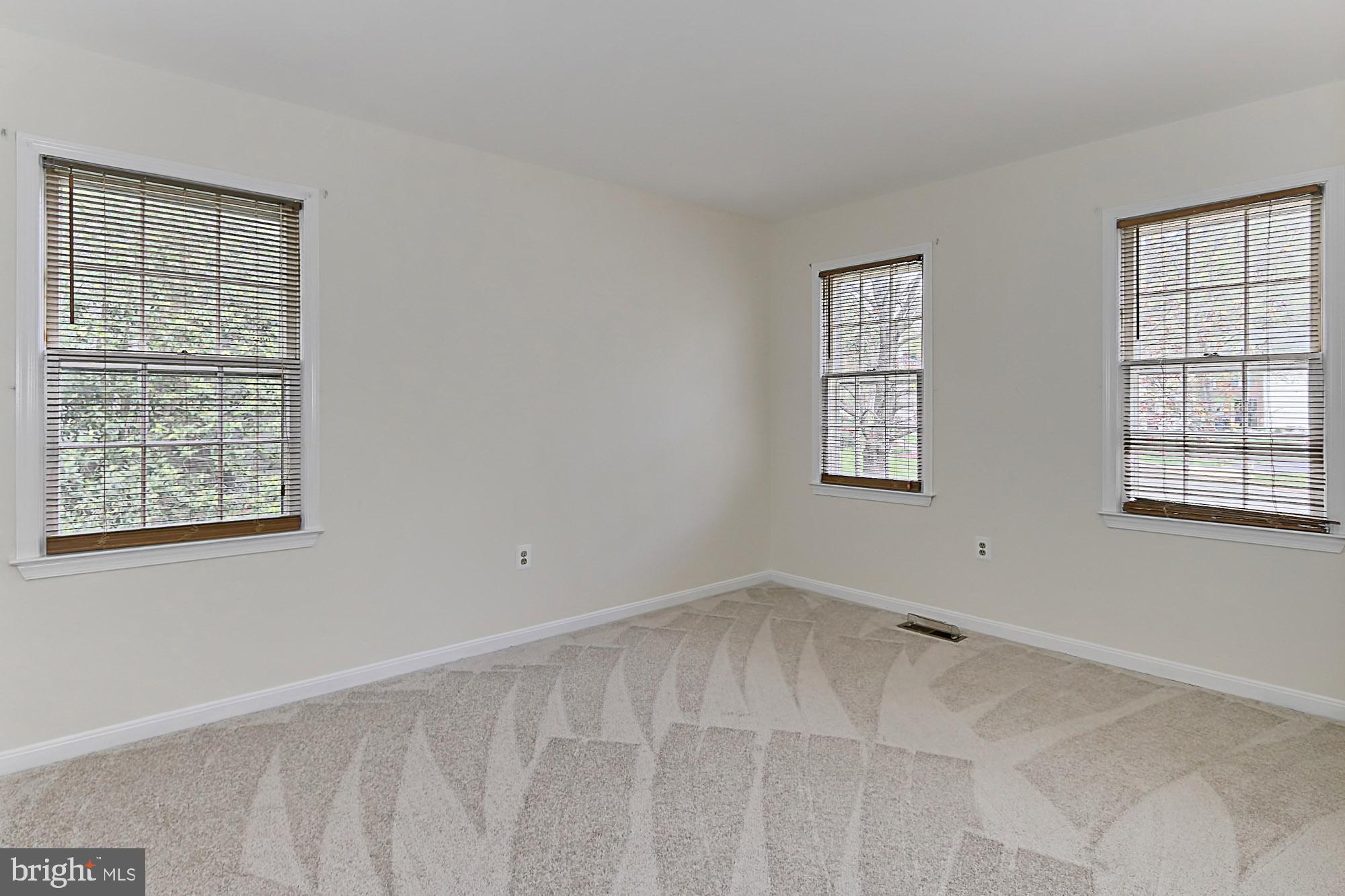 8146 Viola Street Springfield, VA 22152 - Photo 23 of 43 Gallery Image 23