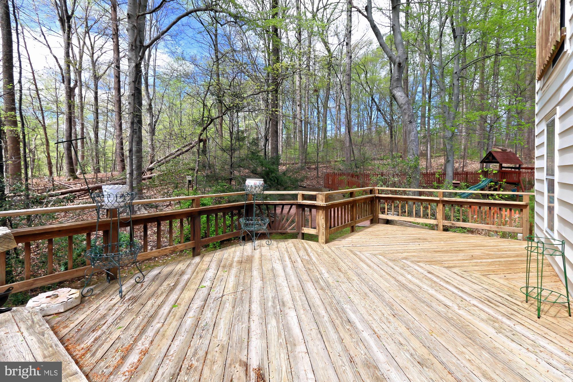 8146 Viola Street Springfield, VA 22152 - Photo 31 of 43 Gallery Image 31