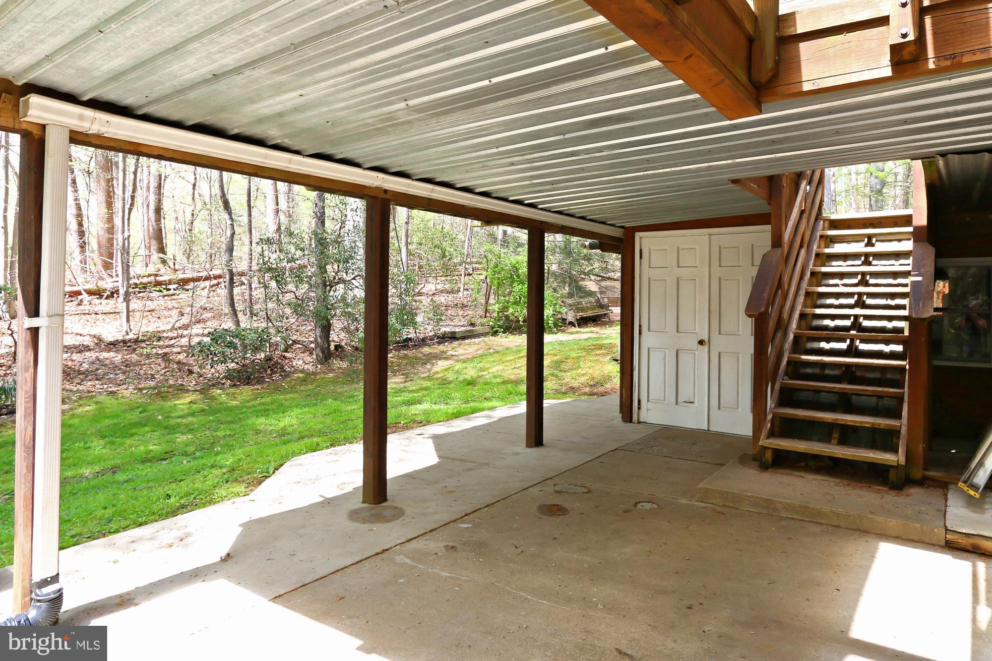 8146 Viola Street Springfield, VA 22152 - Photo 38 of 43 Gallery Image 38