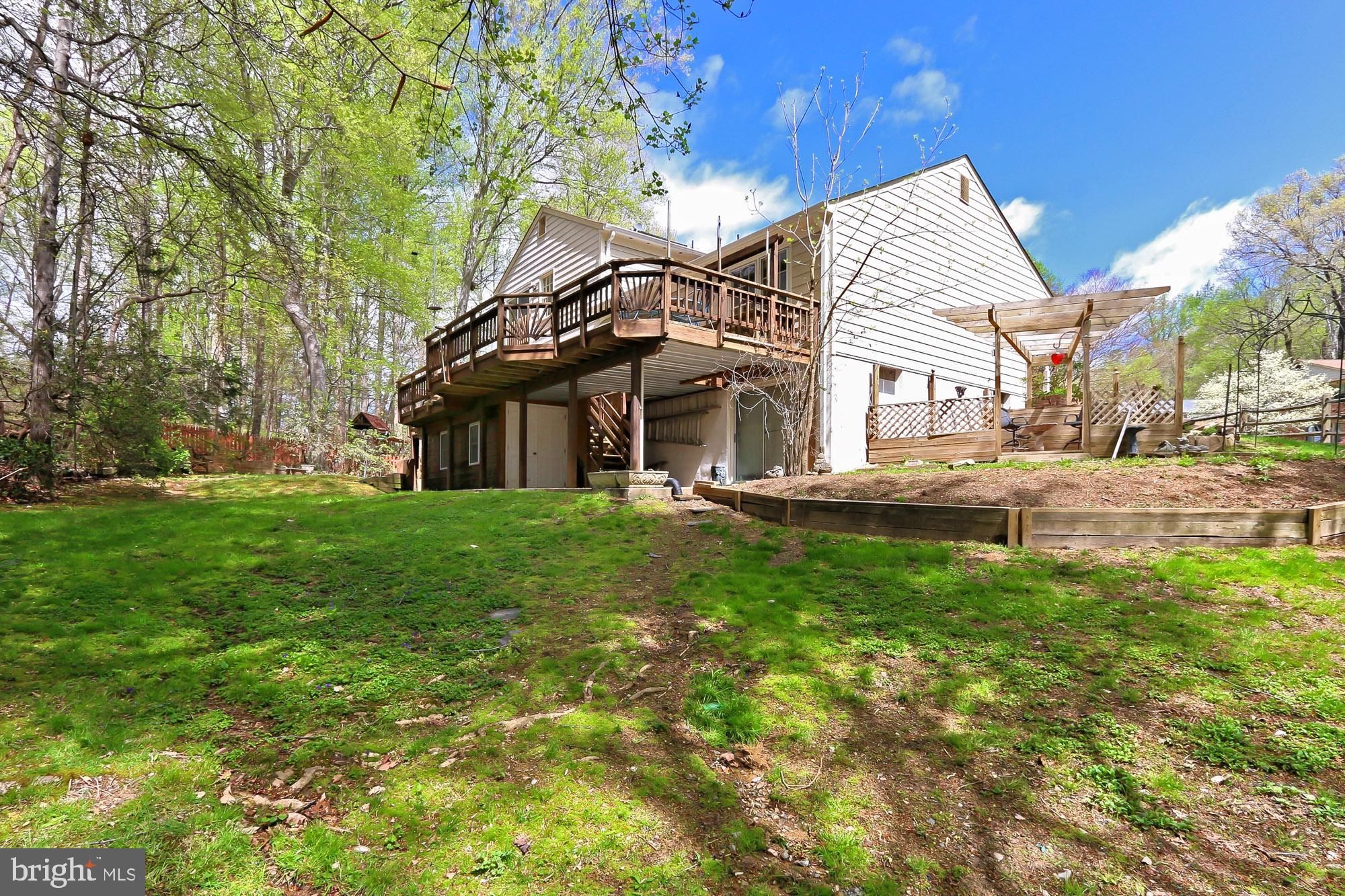 8146 Viola Street Springfield, VA 22152 - Photo 40 of 43 Gallery Image 40