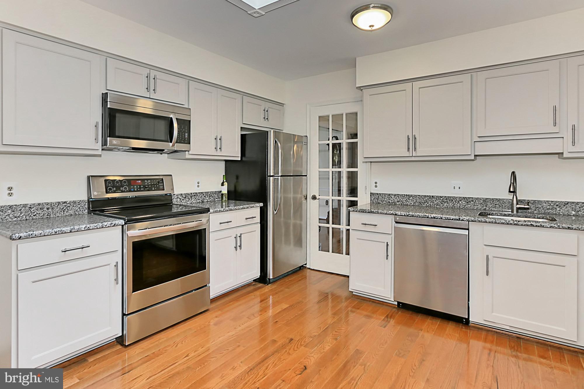 8146 Viola Street Springfield, VA 22152 - Photo 6 of 43 Gallery Image 6