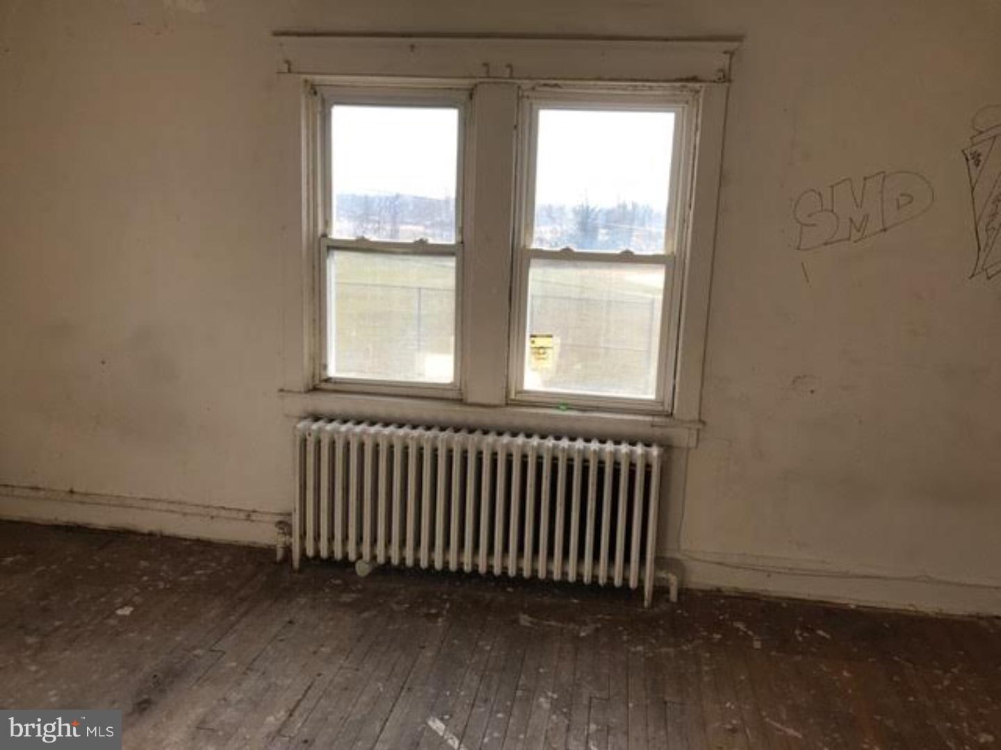 1294 South Merrimac Road Camden, NJ 08104 - Photo 6 of 12 Gallery Image 6