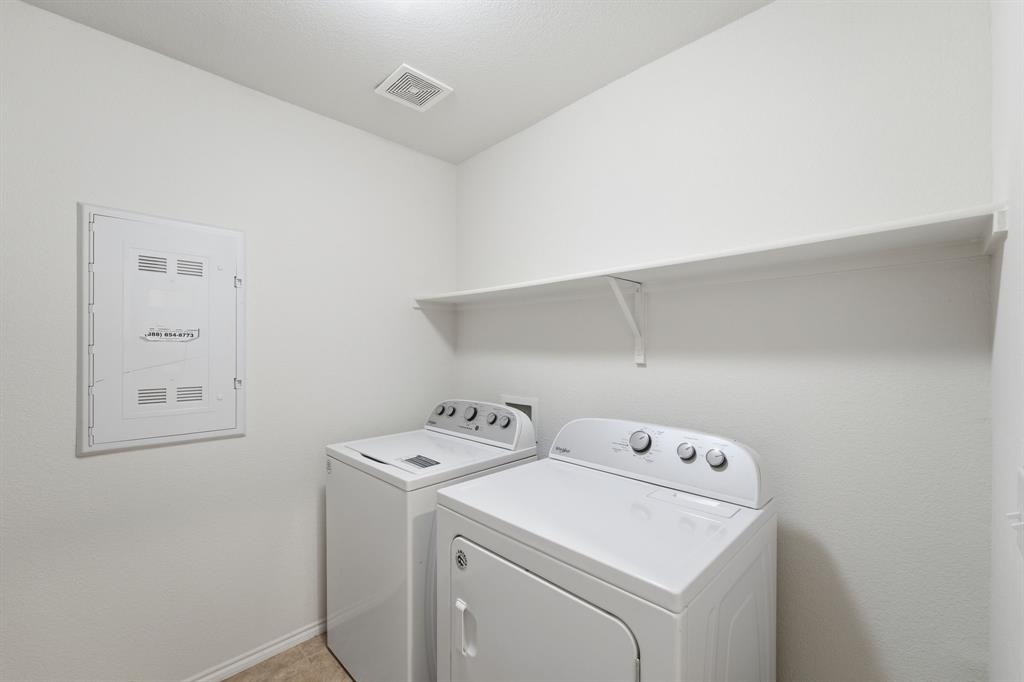 745 Brockwell Bend Forney, TX 75126 - Photo 22 of 36