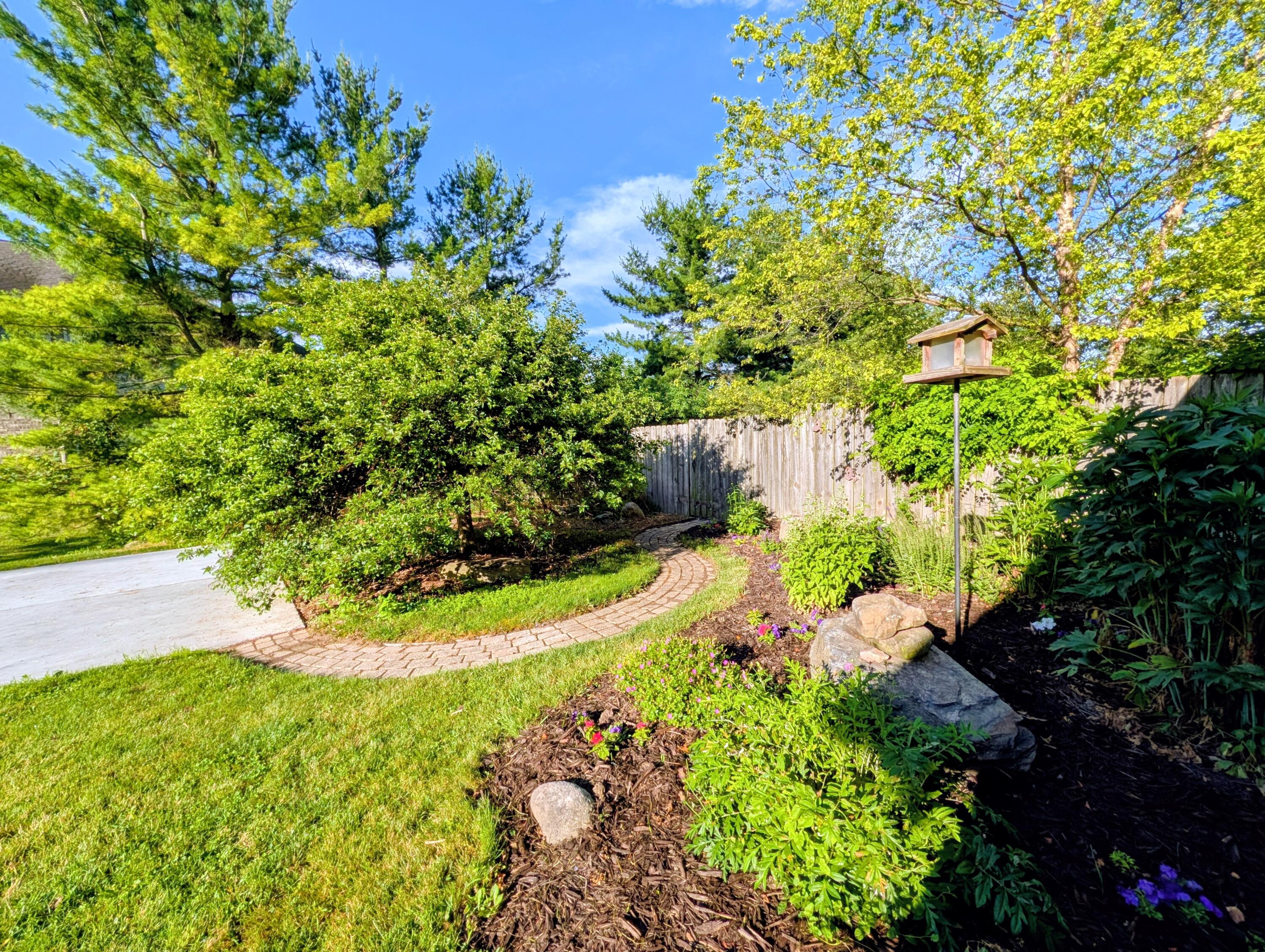 8698 Warner Road Saline, MI 48176 - Photo 69 of 80 Pathway to Backyard