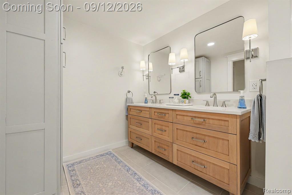 8265 Deerwood Road Clarkston, MI 48348 - Photo 28 of 48 Gallery Image 28
