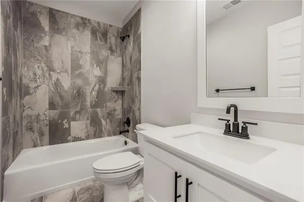 $609,950 | 16983 South Cheshire Street, Olathe, KS 66062