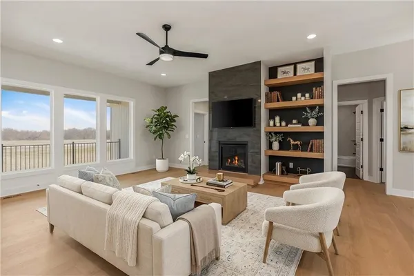 $609,950 | 16983 South Cheshire Street, Olathe, KS 66062