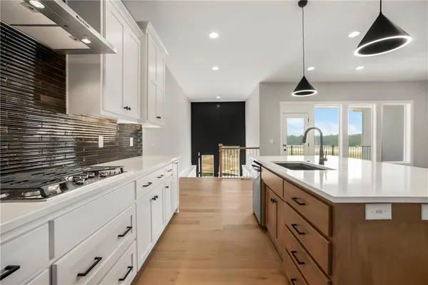 $609,950 | 16983 South Cheshire Street, Olathe, KS 66062