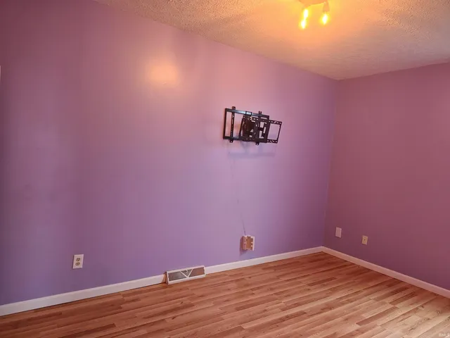 $172,500 | 931 9th Street, Tell City, IN 47586