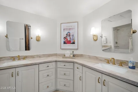 $4,995,000 | 4441 East Maderos Del Cuenta Drive, Paradise Valley, AZ 85253