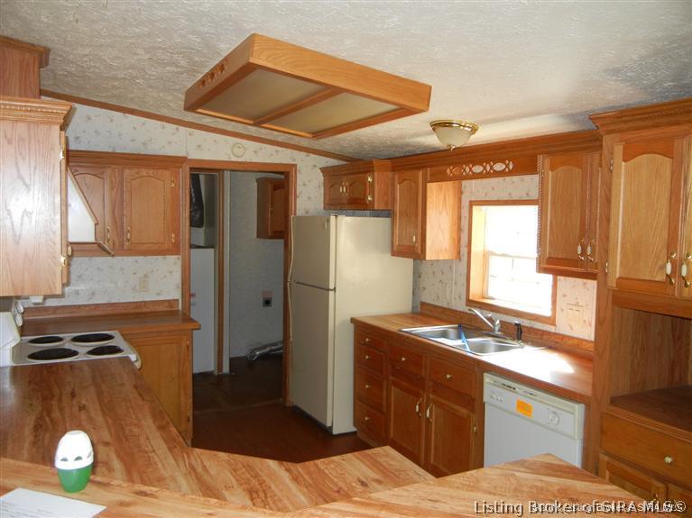 7672 Geswein Road Lanesville, IN 47136 - Photo 6 of 11 Gallery Image 6