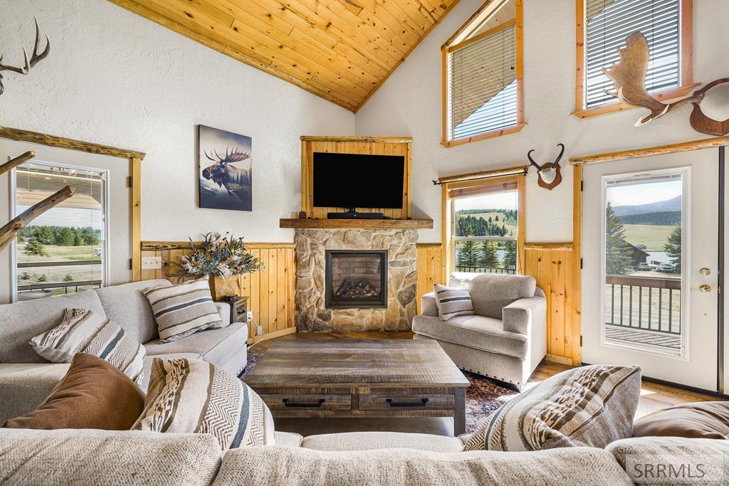 5085 Trumpeter Road Island Park, ID 83429 - Photo 14 of 52