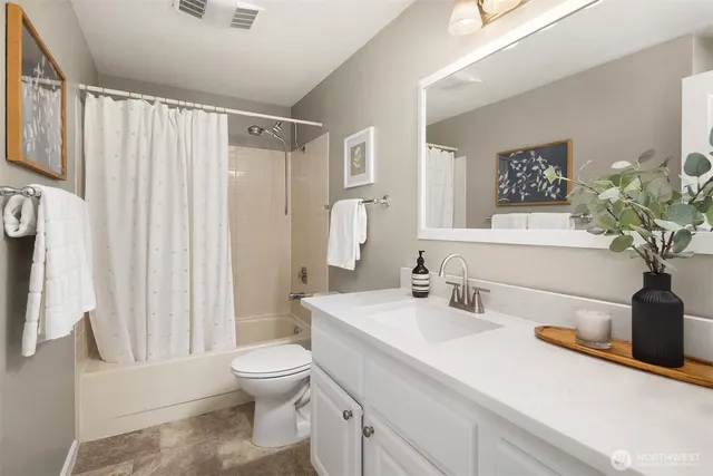 $625,000 | 12010 98th Avenue Northeast, Unit 307, Kirkland, WA 98034