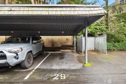 $625,000 | 12010 98th Avenue Northeast, Unit 307, Kirkland, WA 98034